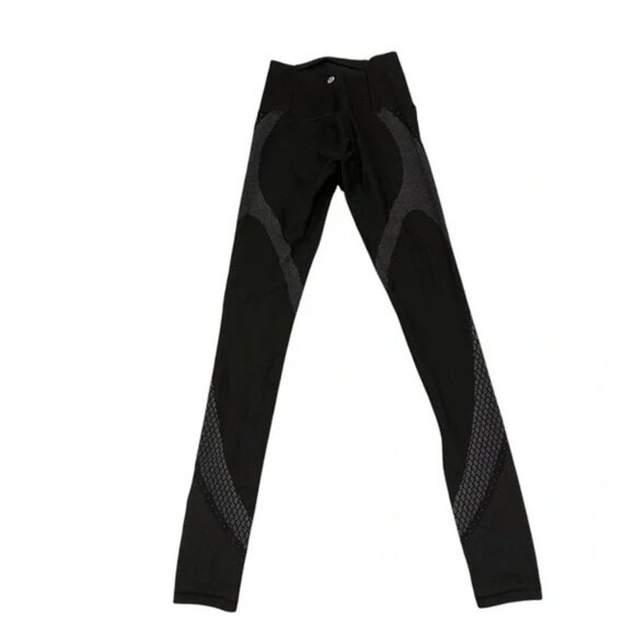 Lululemon Mapped Out High-Rise Tight 28” in Black/Glacier Gray, Size 4. - Picture 2 of 4